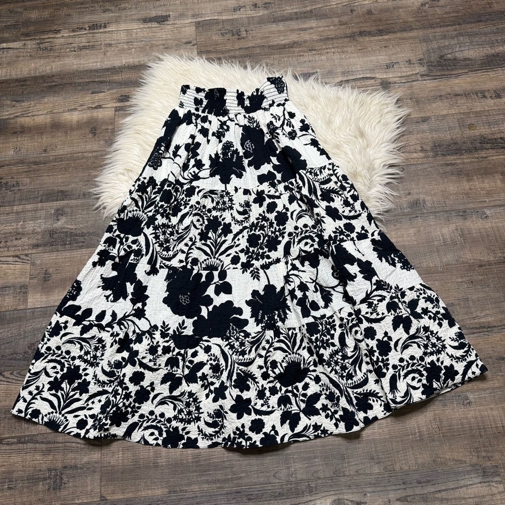 Misa Floral Black White Skirt Smock Waist